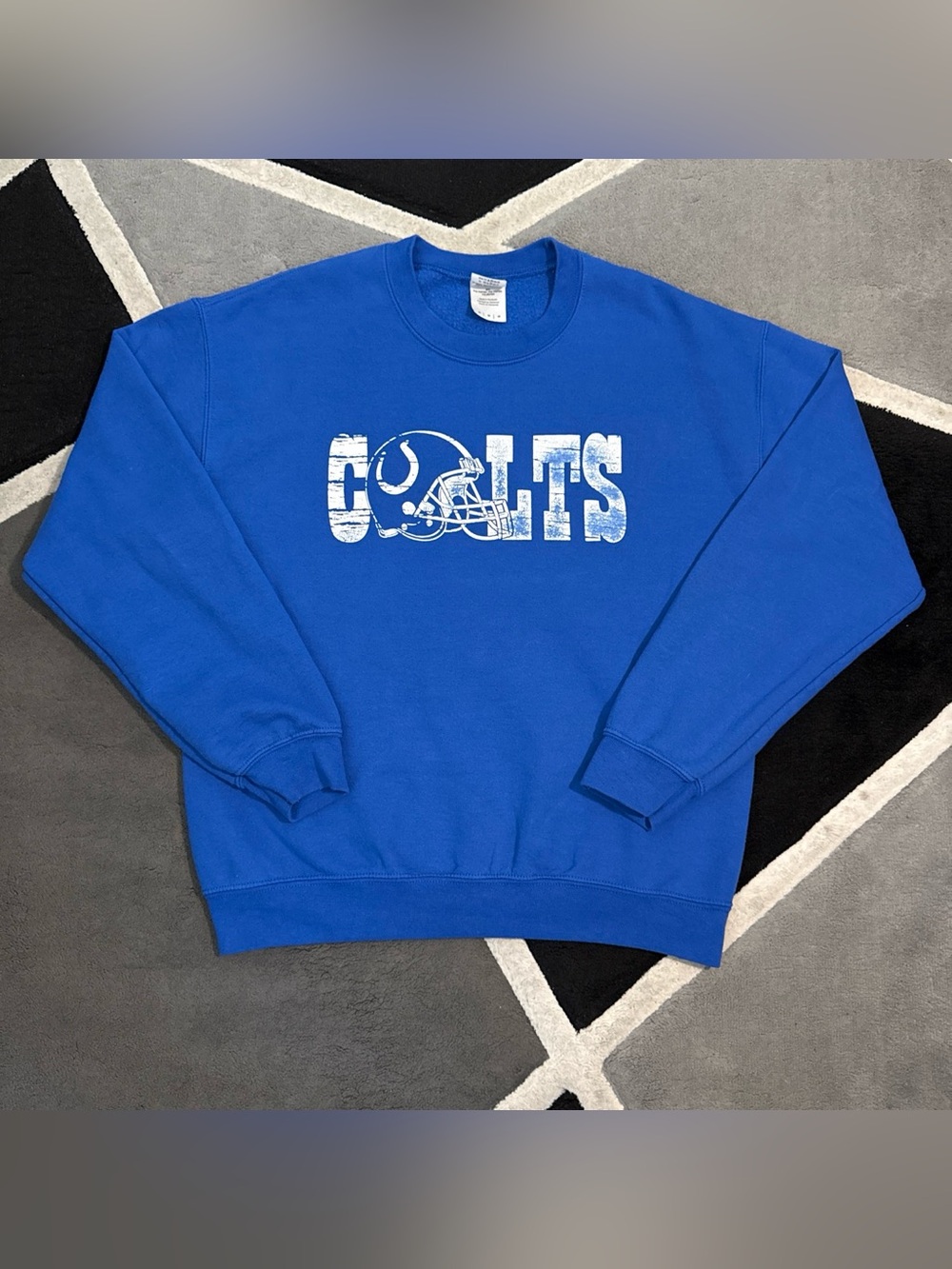 Blue Indianapolis Colts crewneck sweatshirt
